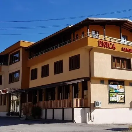 Family Enica Hotel