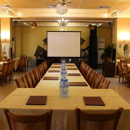 Hotel Family Enica 3*